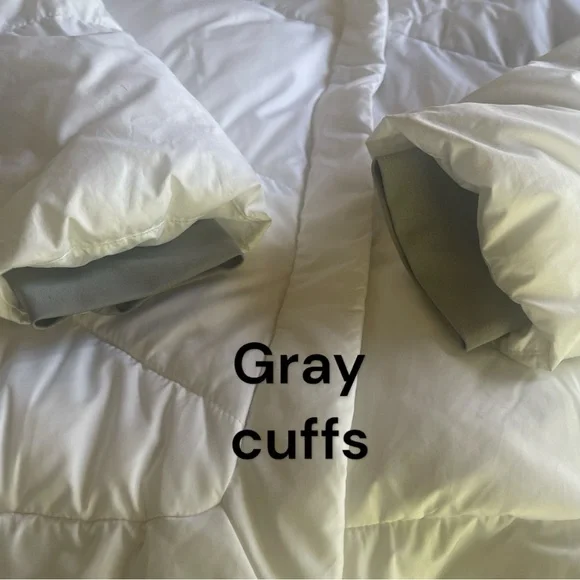 Columbia Women's Sportswear Co Quilted Jacket with Fur Trim Hood XL White - Picture 9 of 16